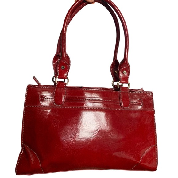 🔺Liz Claiborne Red Leather Shoulder Bag🔺 - Picture 2 of 16